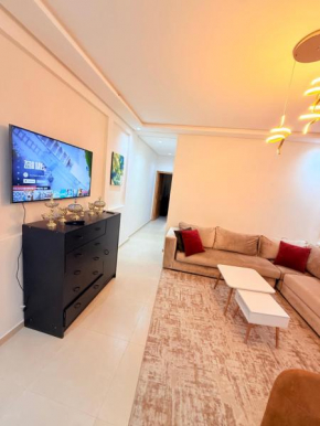 Appartement Tachfine lumineux Adapté Au Famille
